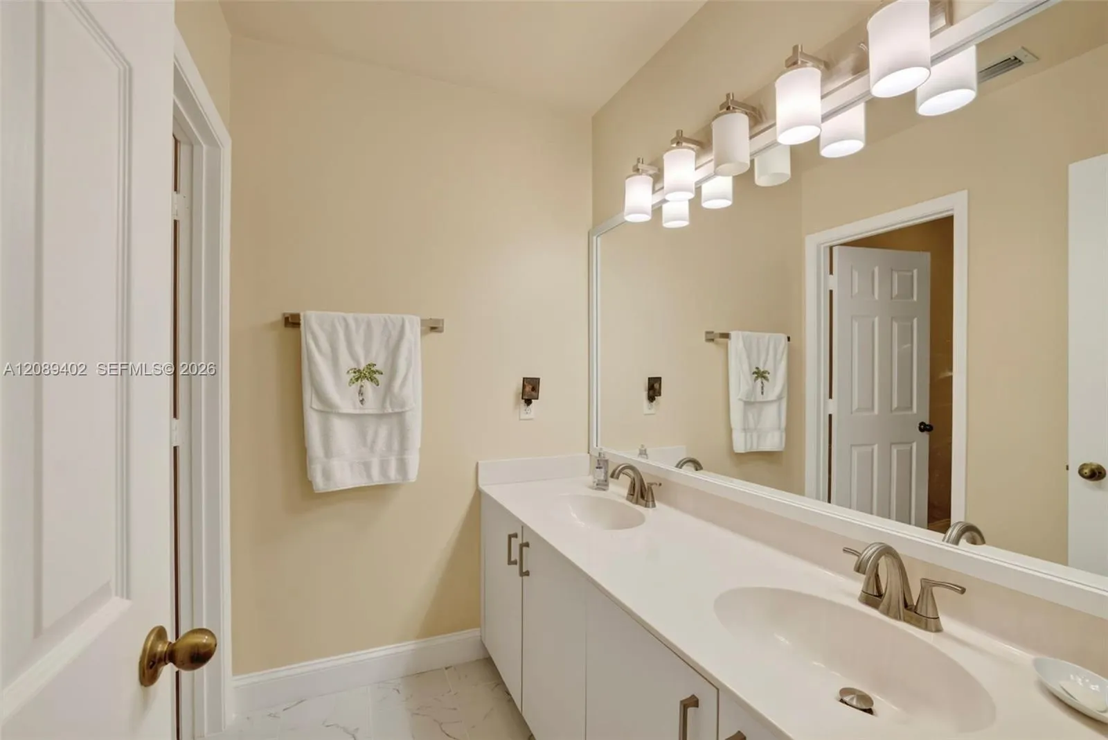 7770 NW 29th