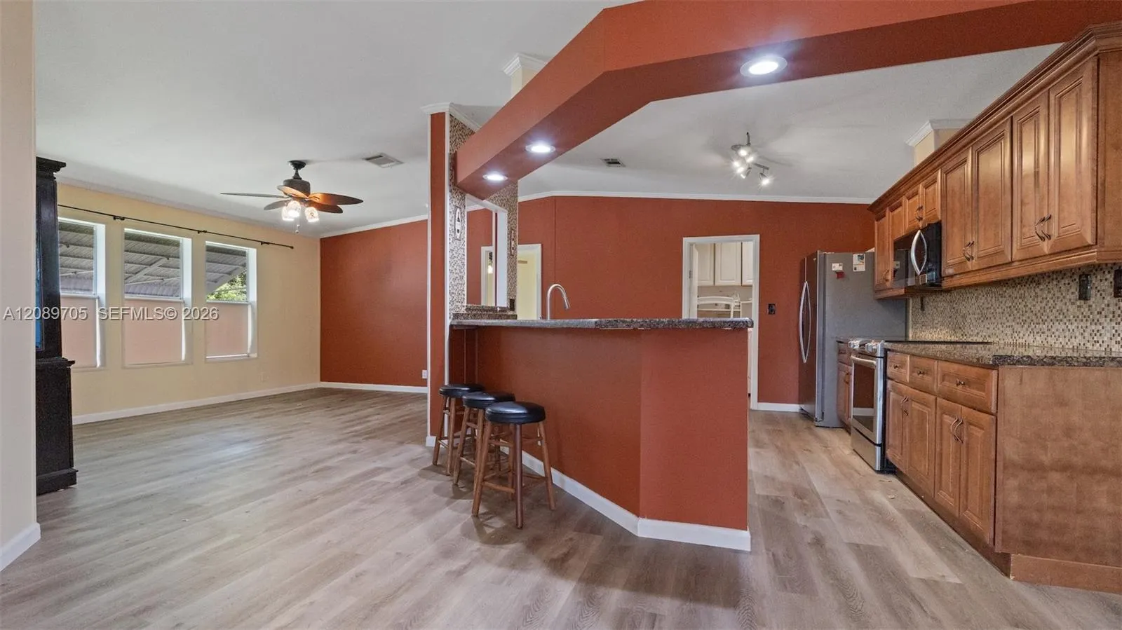6515 Colonial Drive