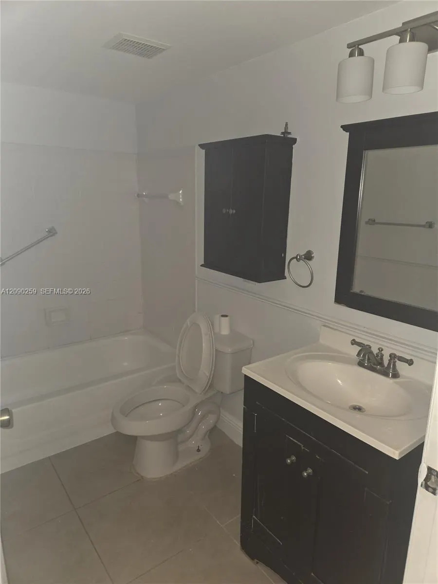 5610 NW 61st Street #1119