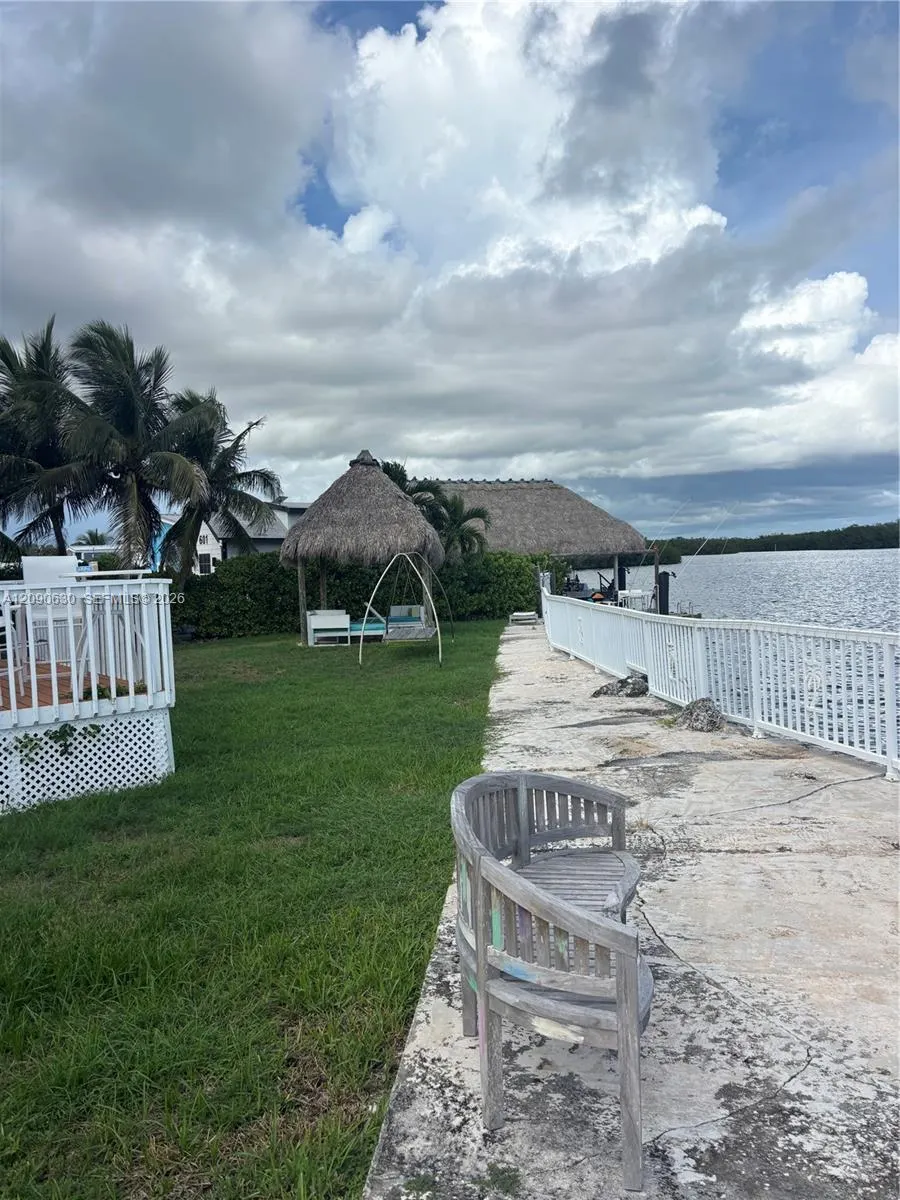900 Morris Avenue #900