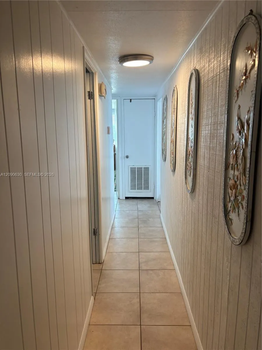 900 Morris Avenue #900