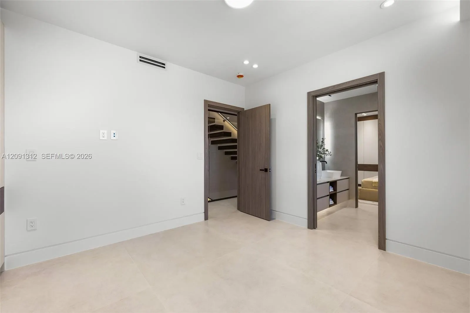 2753 SW 23rd Terrace