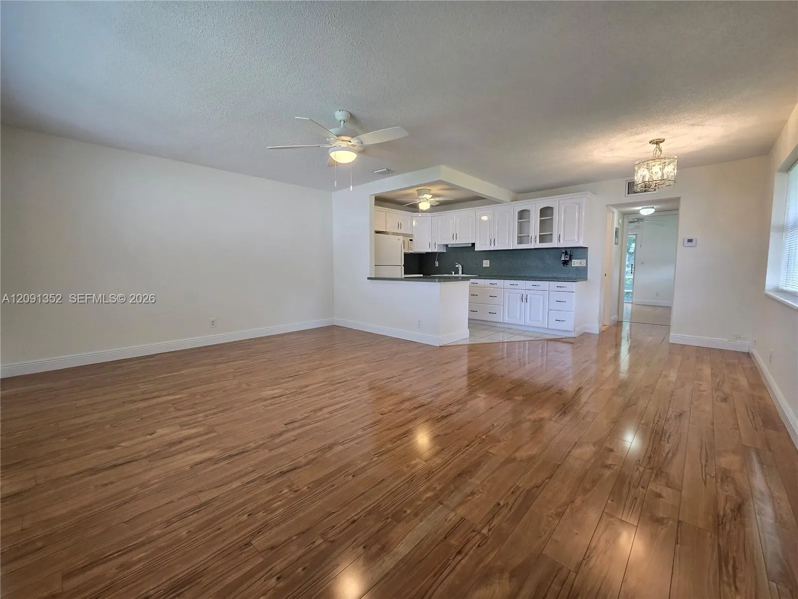 880 W Horizons W #205
