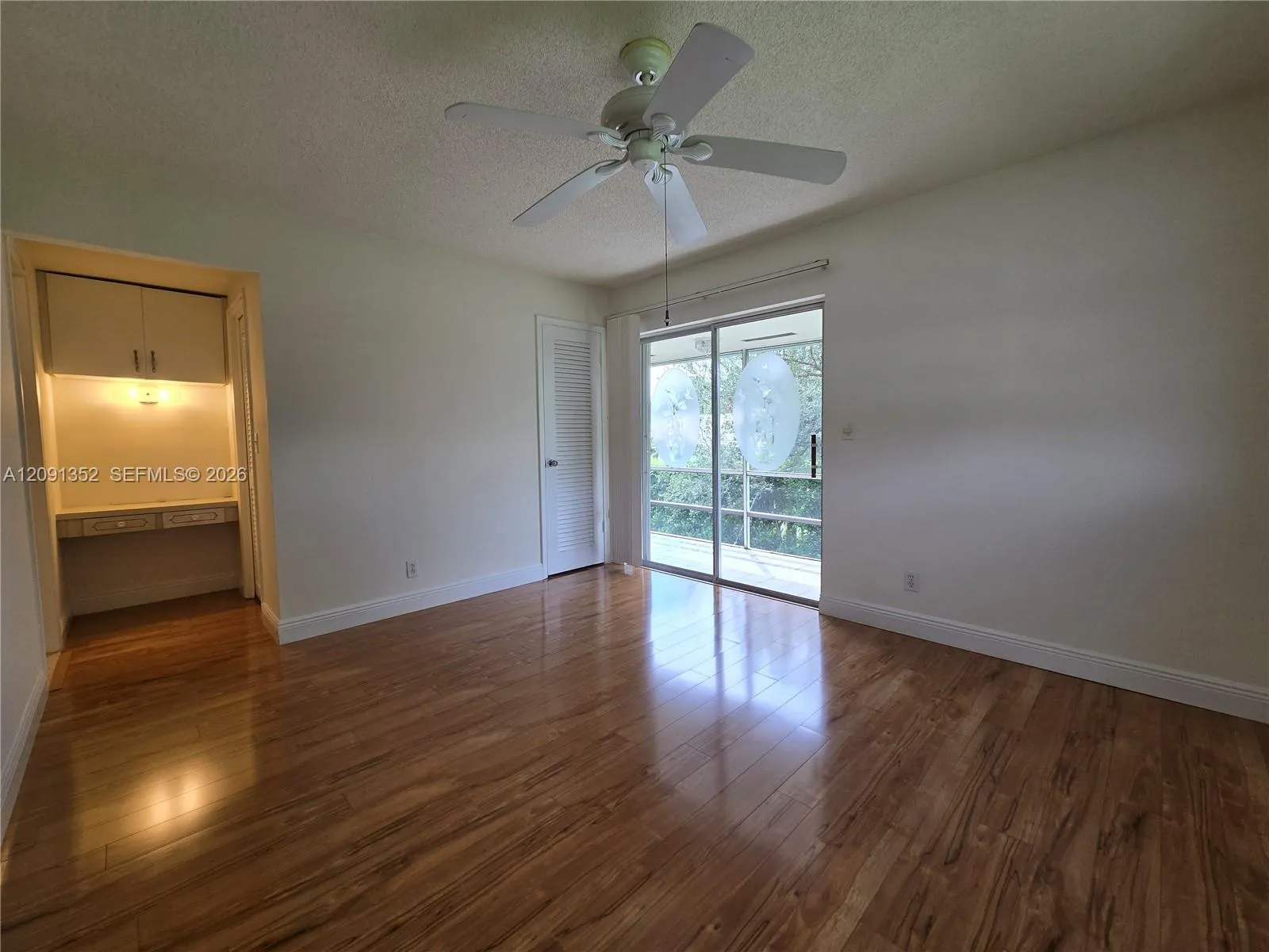 880 W Horizons W #205