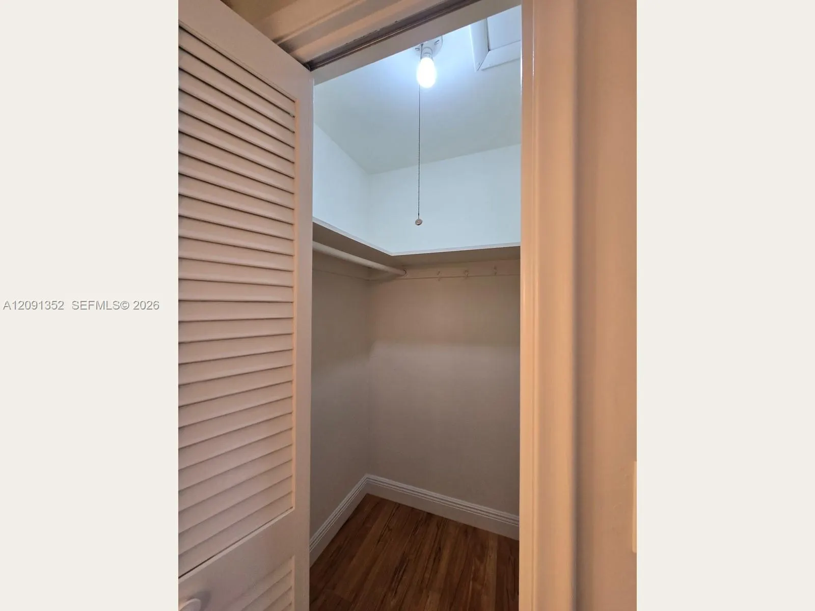 880 W Horizons W #205