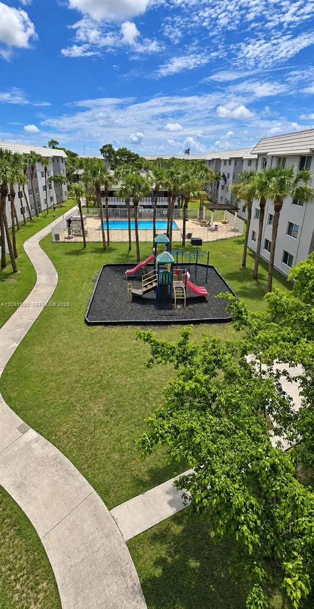 10820 SW 200th Drive #454