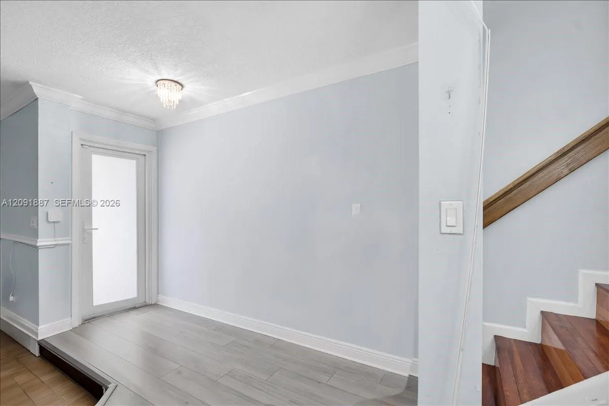 7911 SW 7th Place