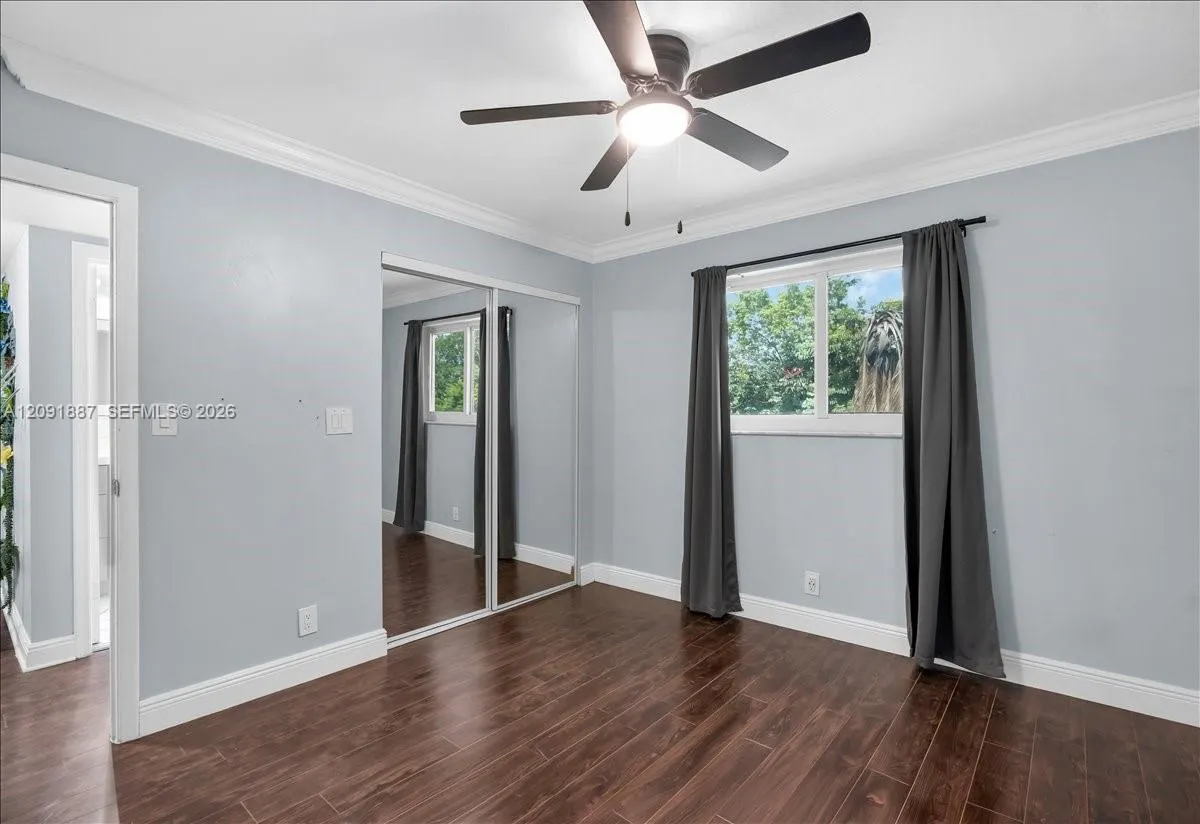 7911 SW 7th Place