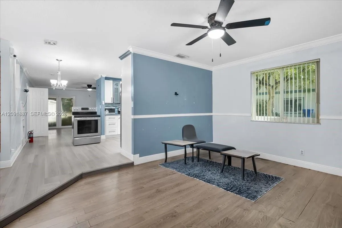 7911 SW 7th Place