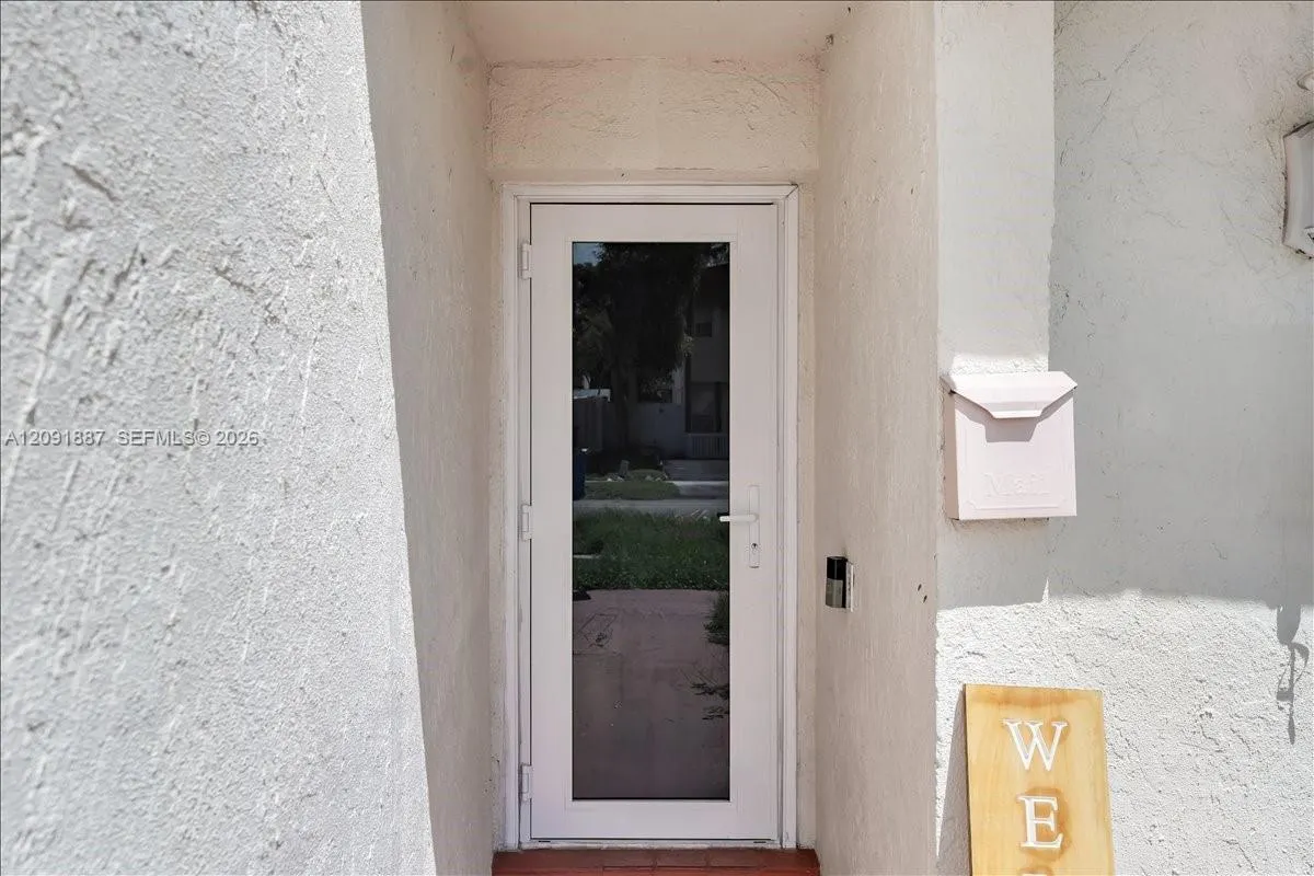 7911 SW 7th Place