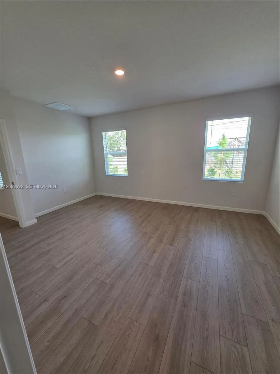 926 Crown Street #1