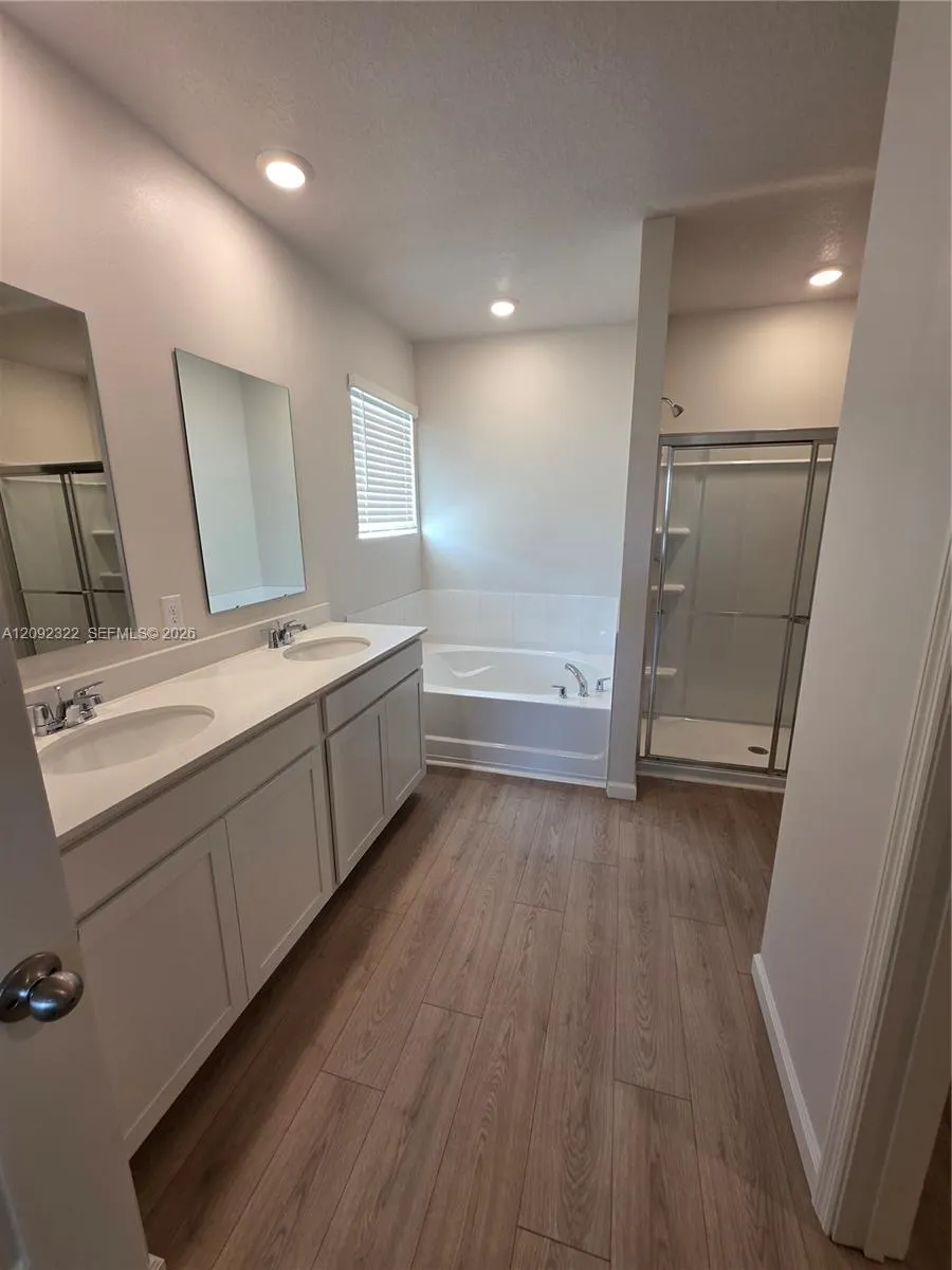 926 Crown Street #1