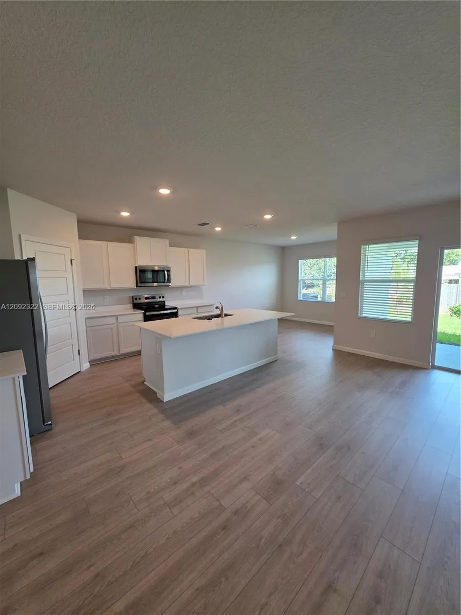 926 Crown Street #1