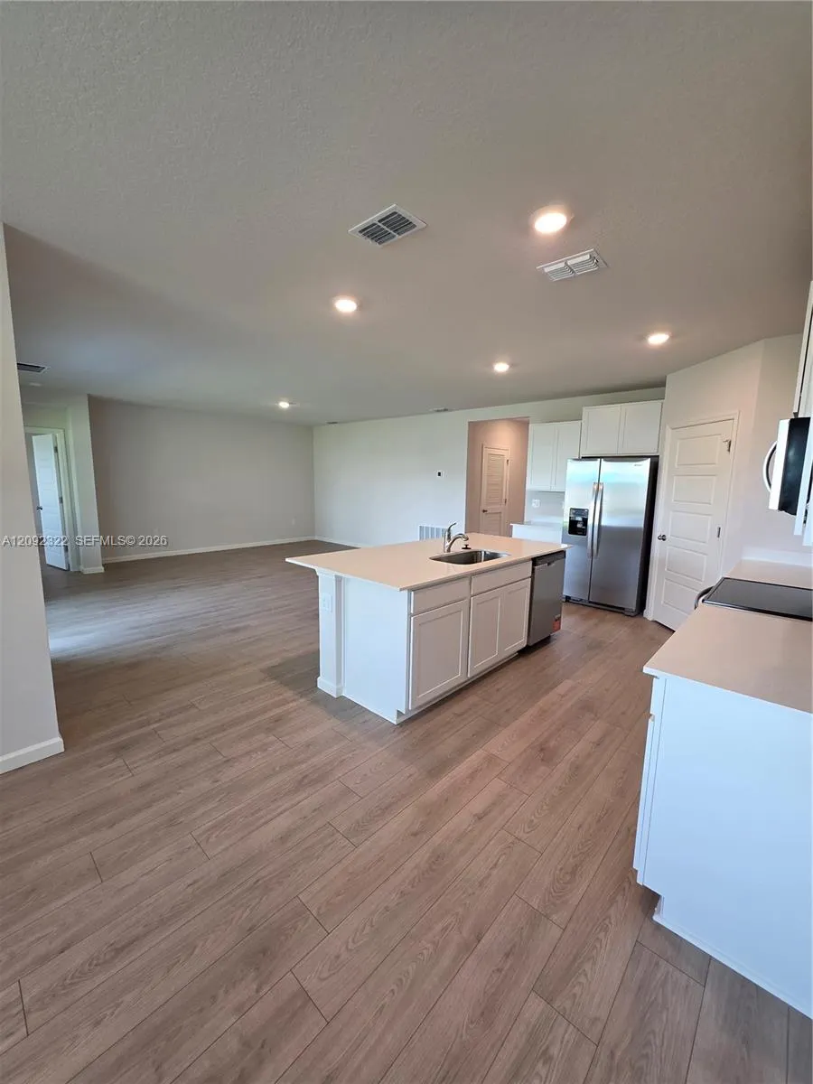 926 Crown Street #1