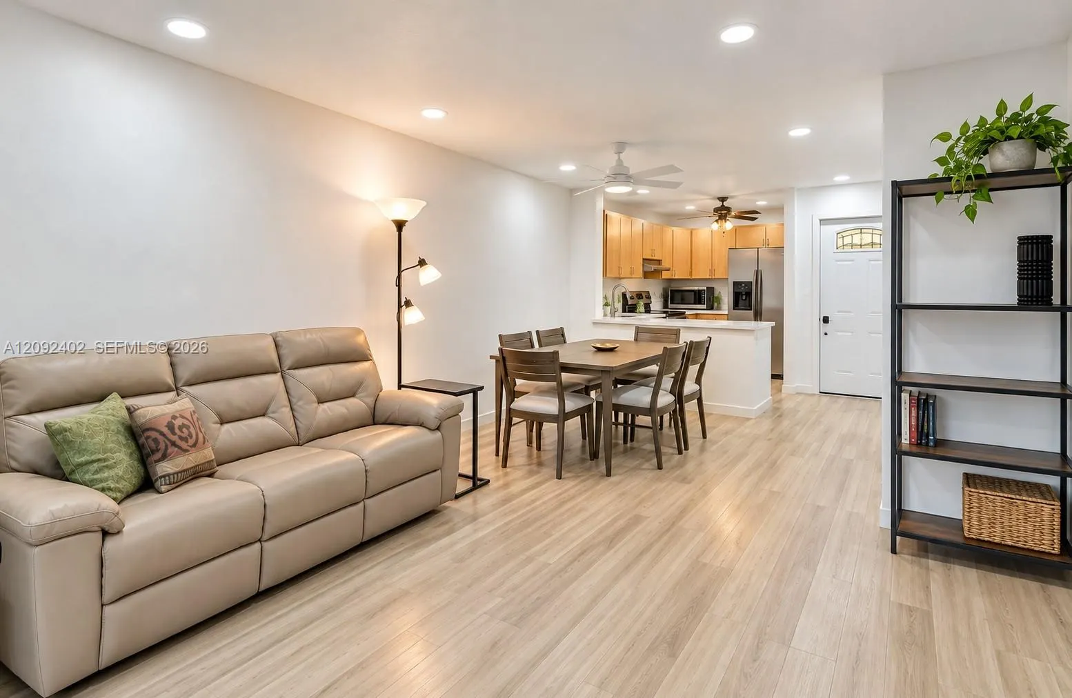 499 SE 13th Street #7E