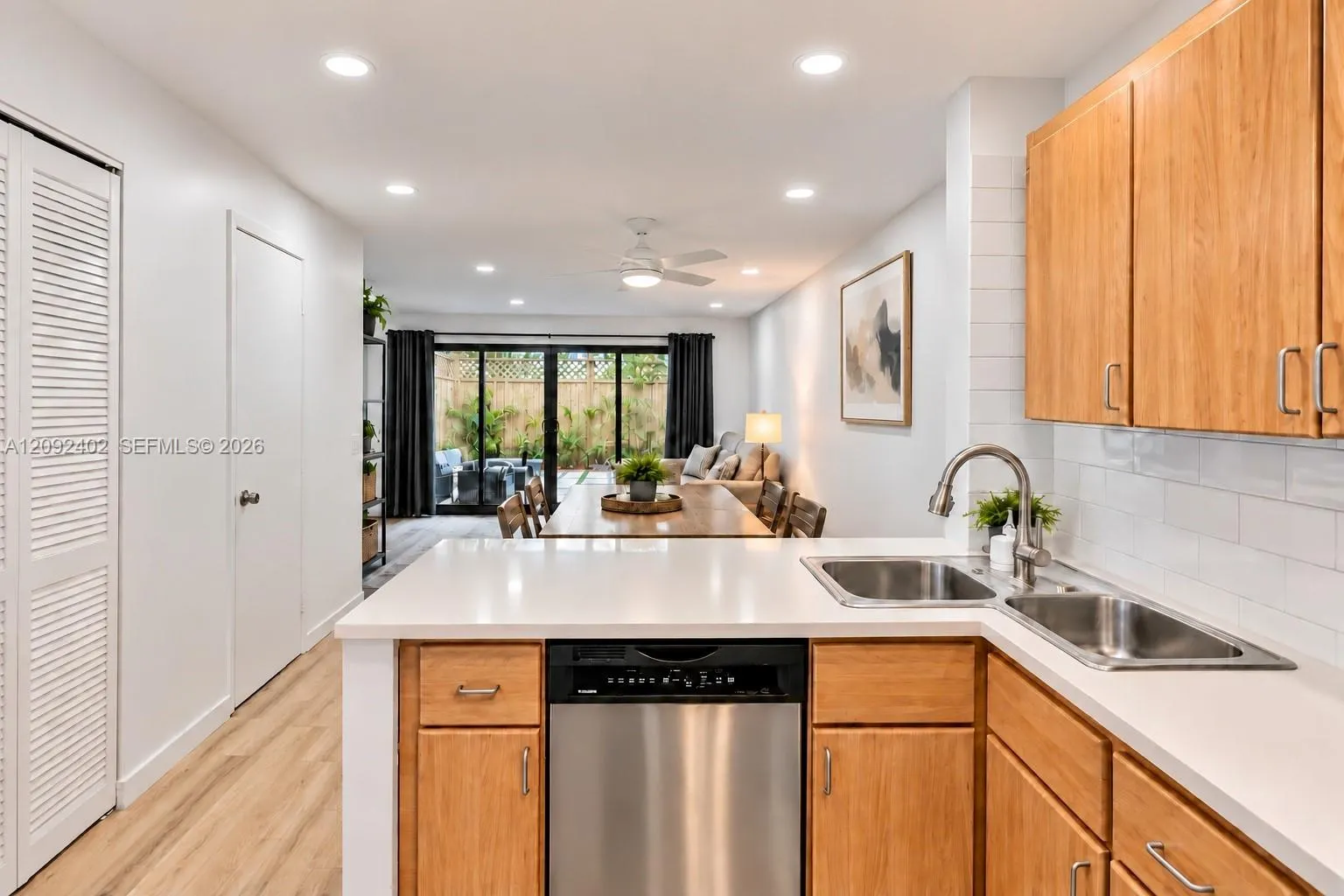 499 SE 13th Street #7E