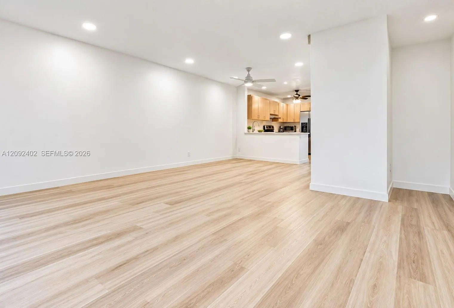 499 SE 13th Street #7E