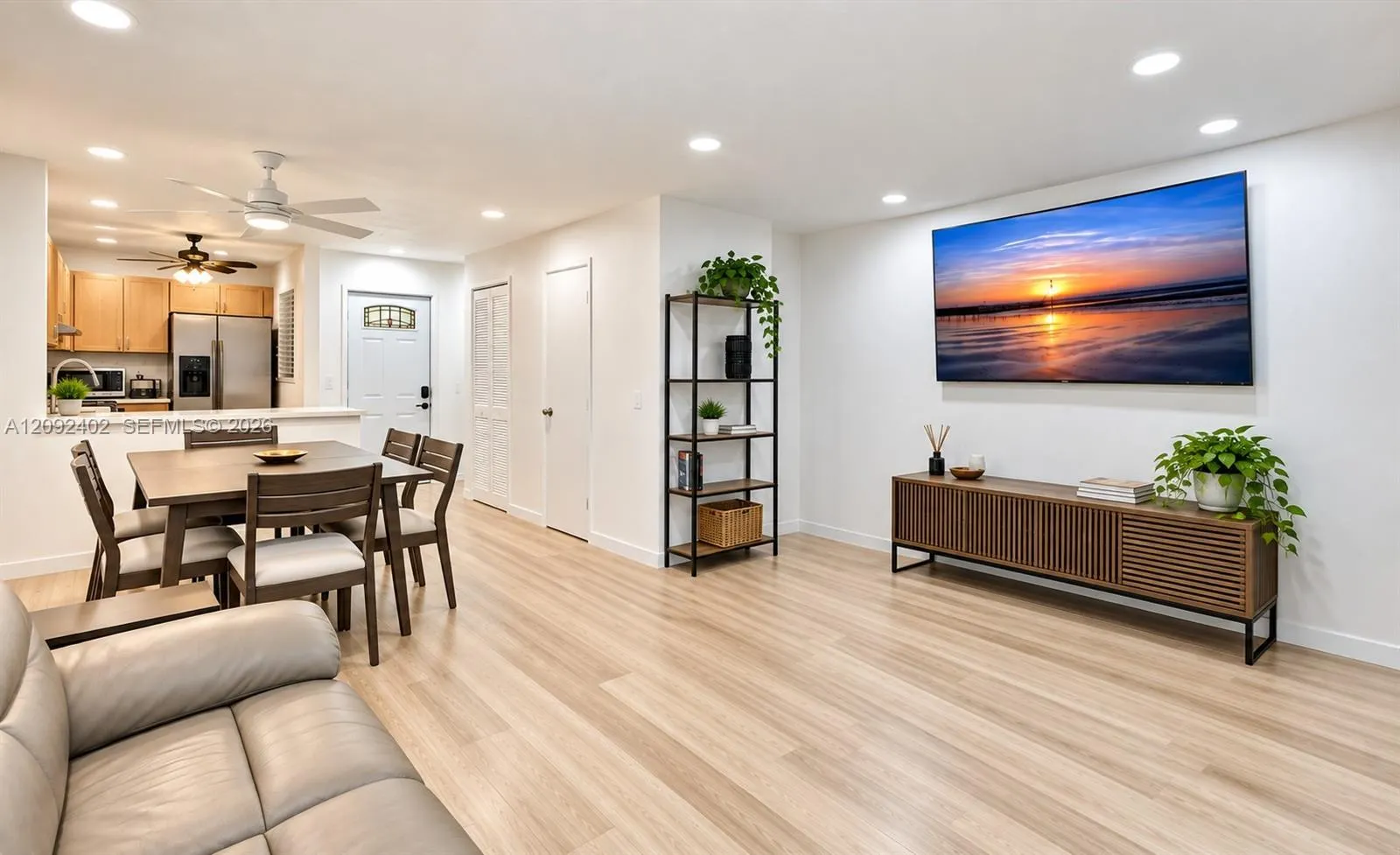 499 SE 13th Street #7E