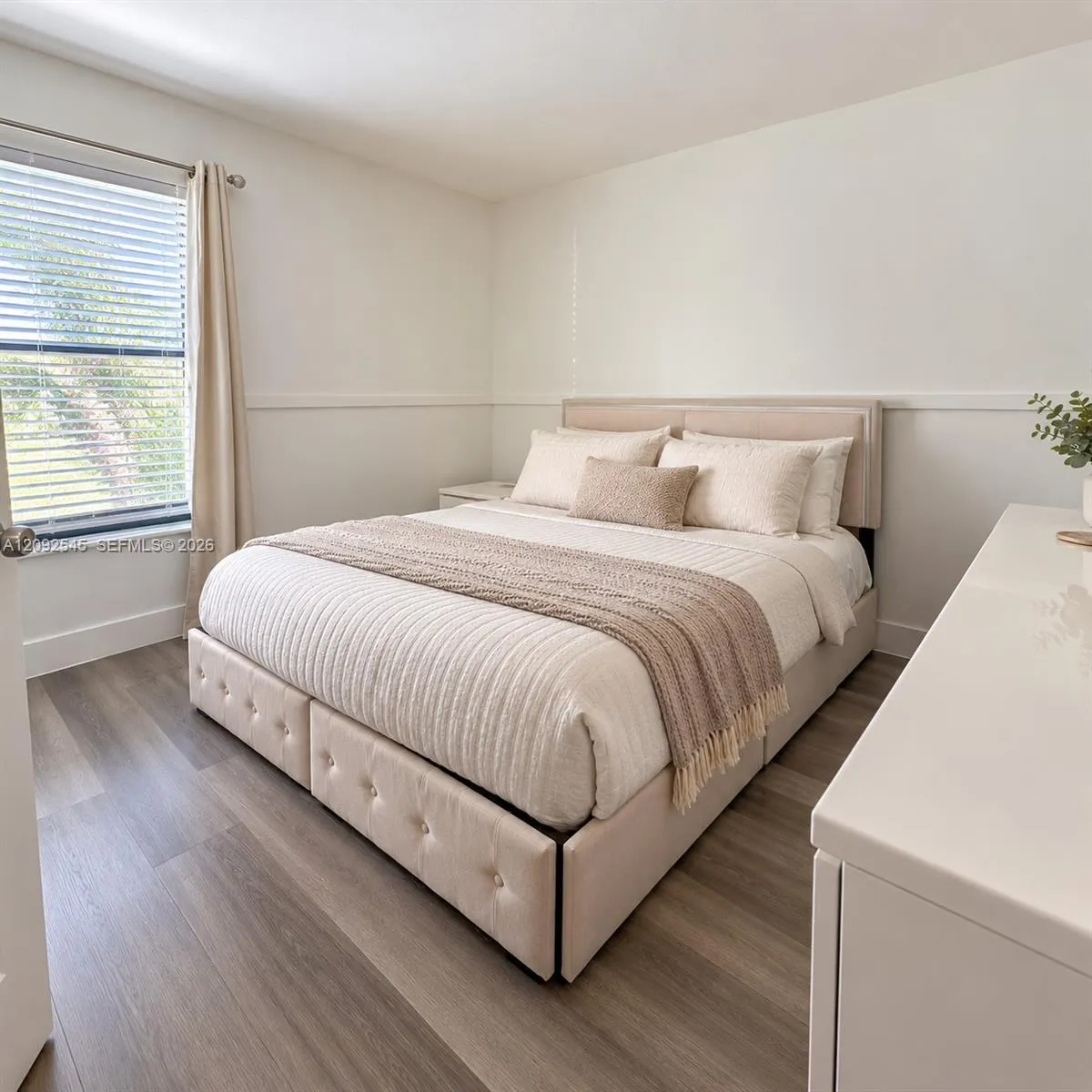 4678 NW 30th Street