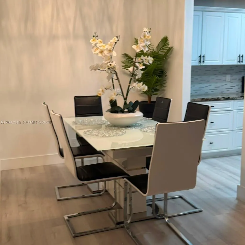 4678 NW 30th Street