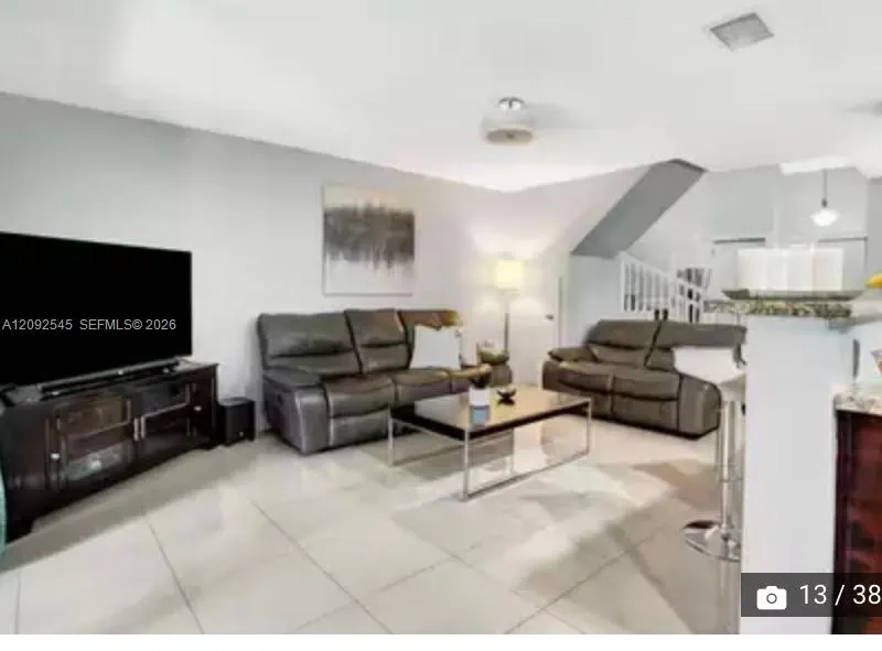 4678 NW 30th Street