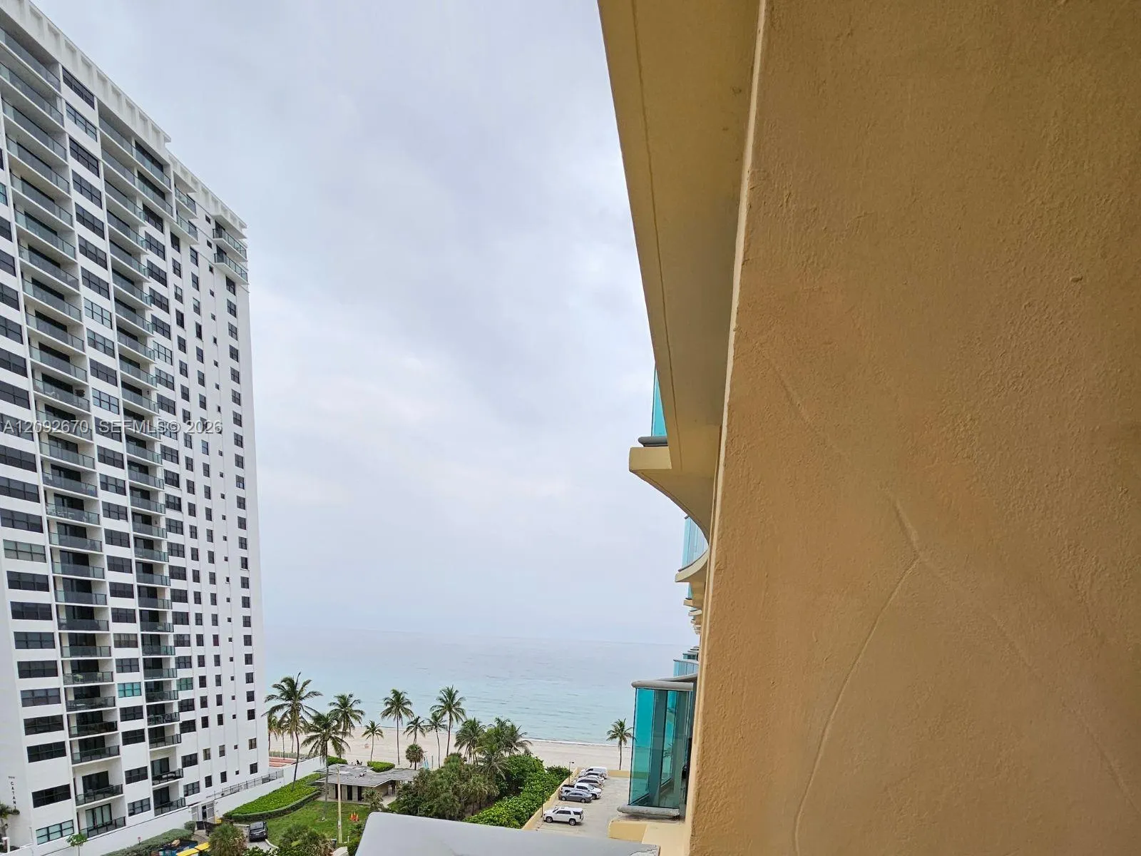 2501 S Ocean Drive #937