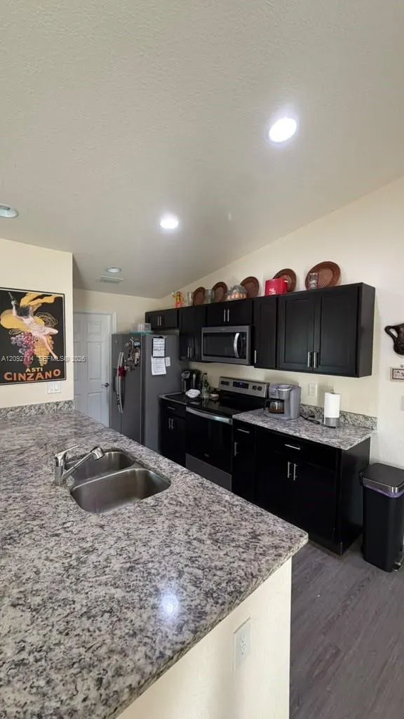 1046 Jabara Lane