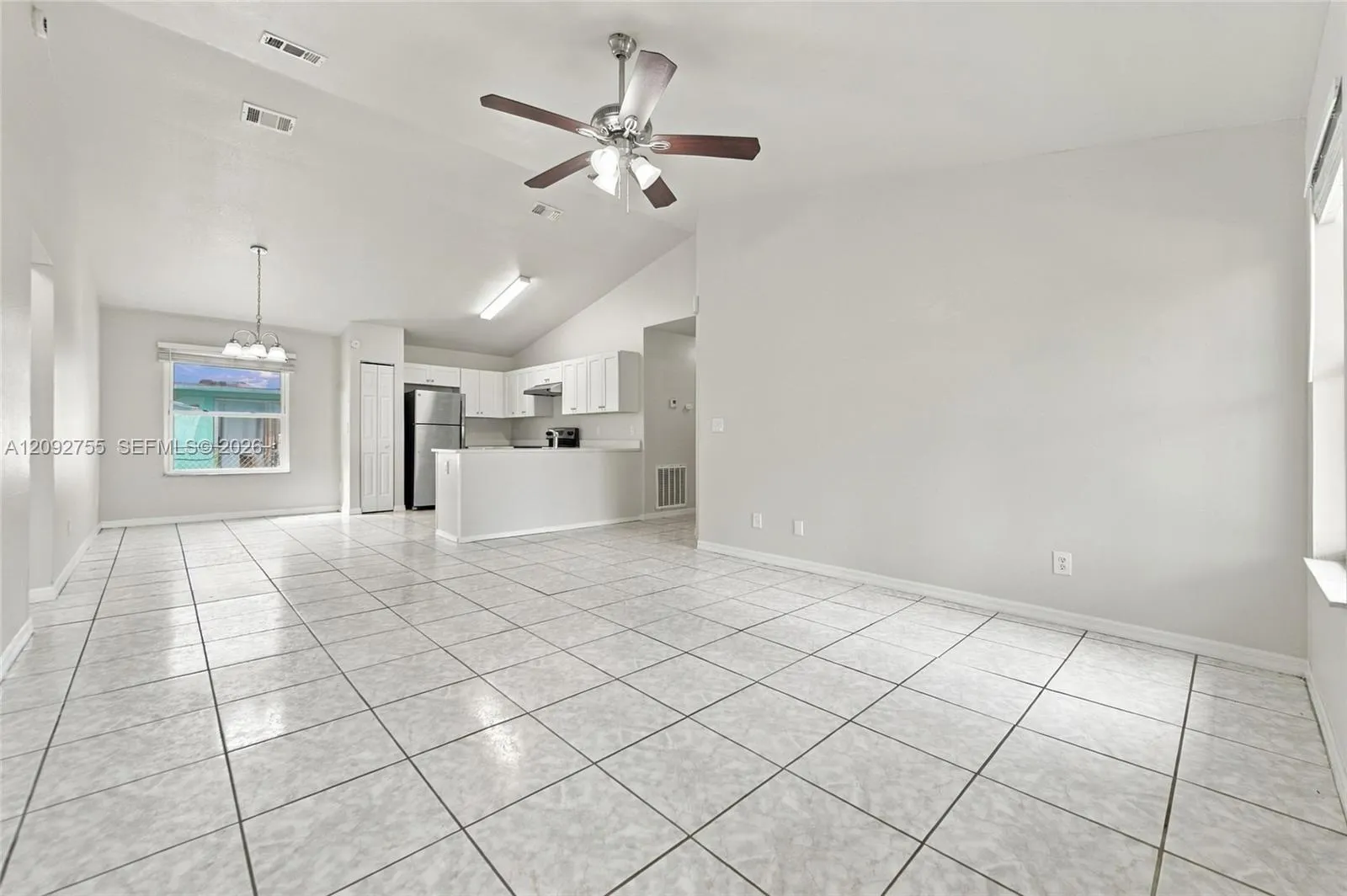 1530 SW 18th Avenue SW
