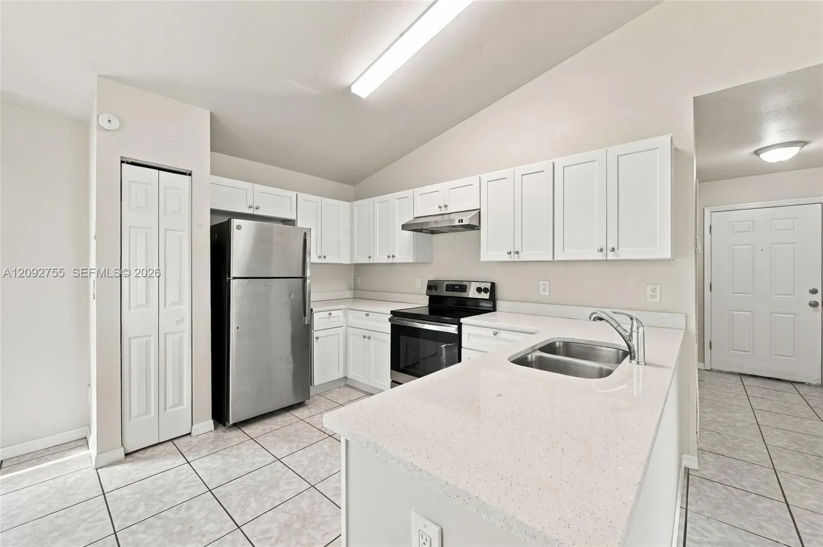 1530 SW 18th Avenue SW