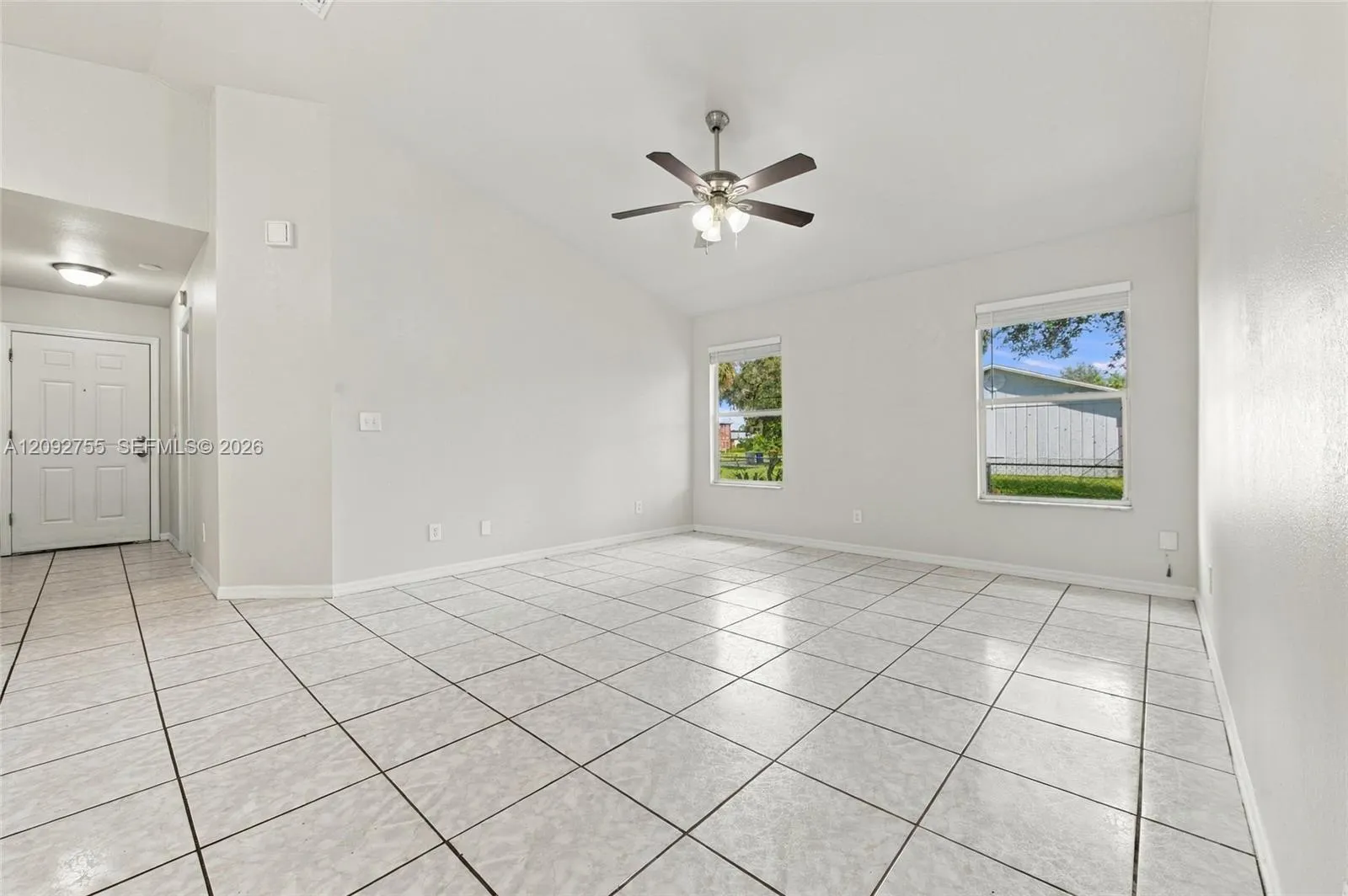 1530 SW 18th Avenue SW