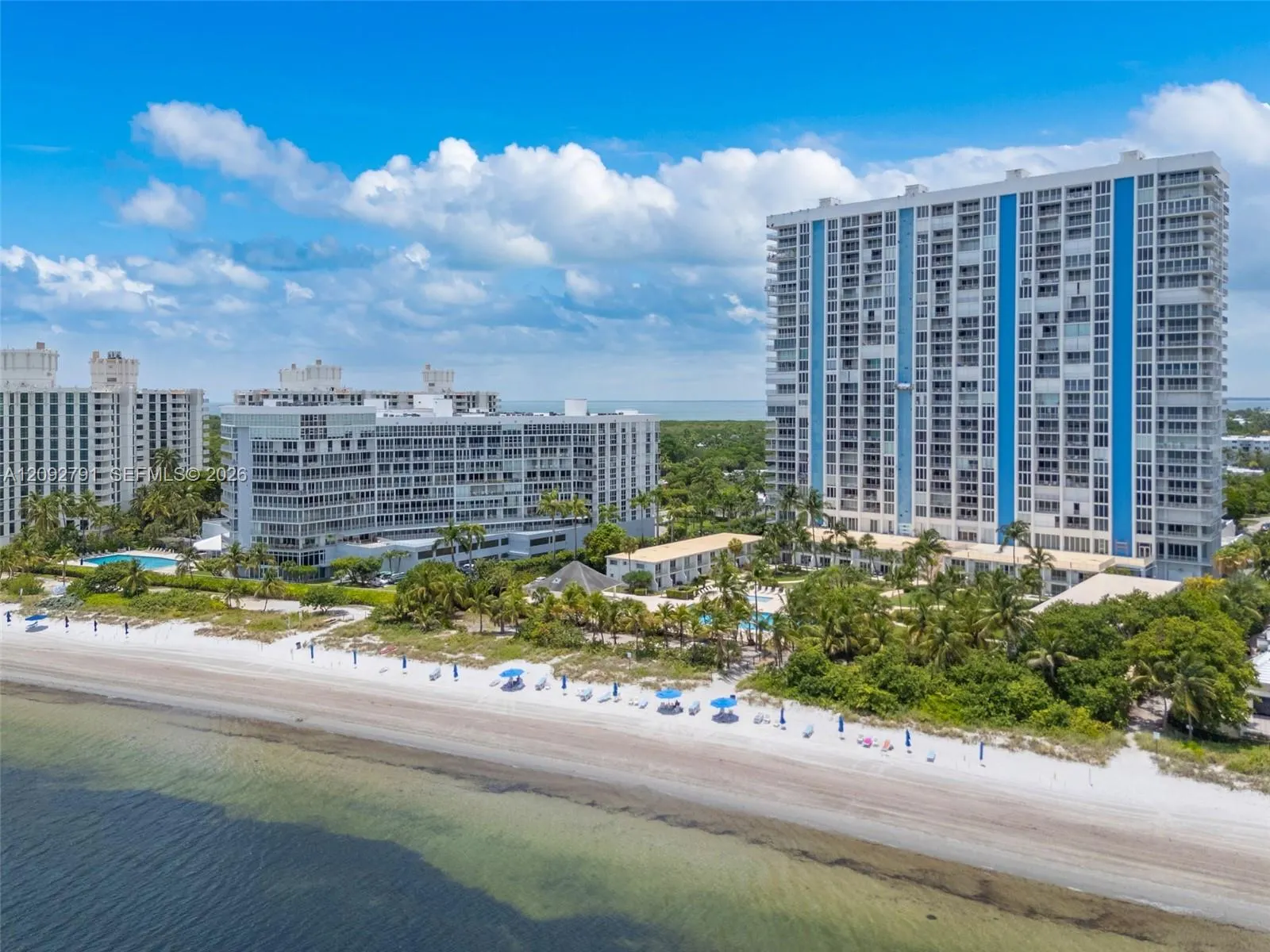 881 Ocean Drive #20E