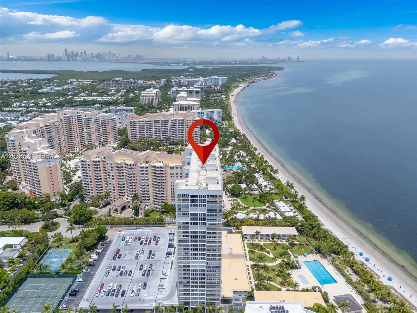 881 Ocean Drive #20E
