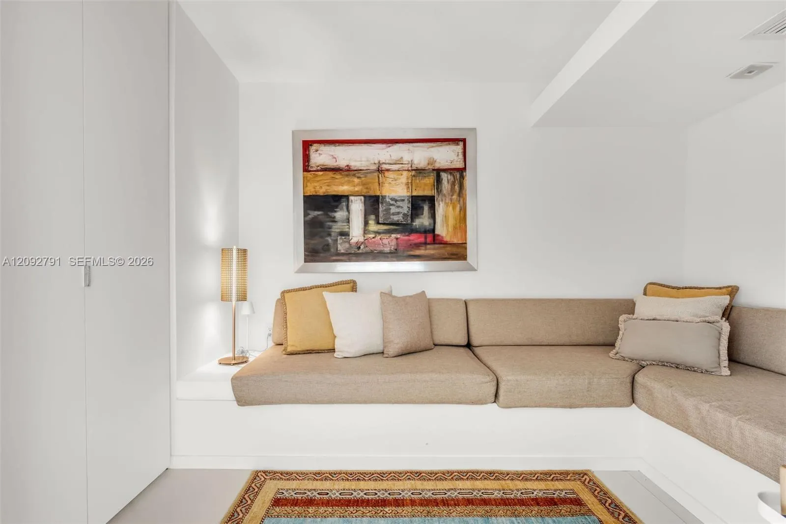 881 Ocean Drive #20E