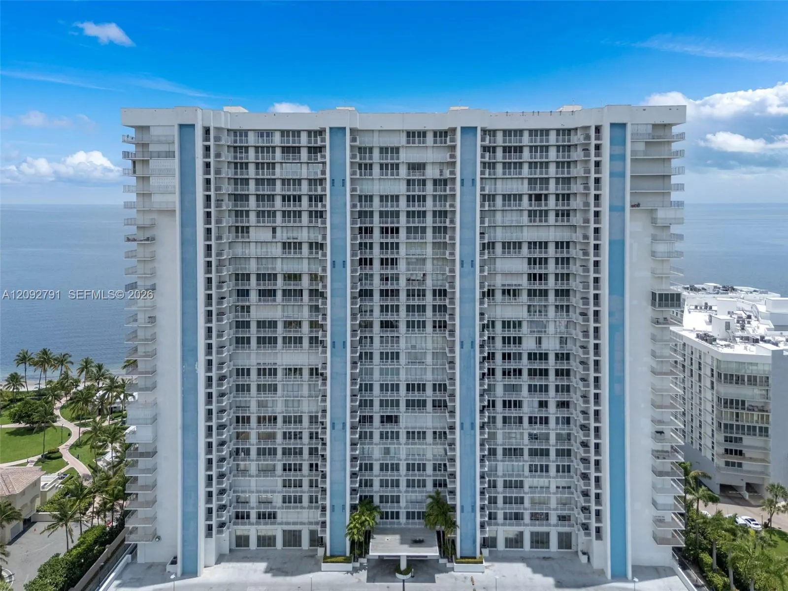 881 Ocean Drive #20E