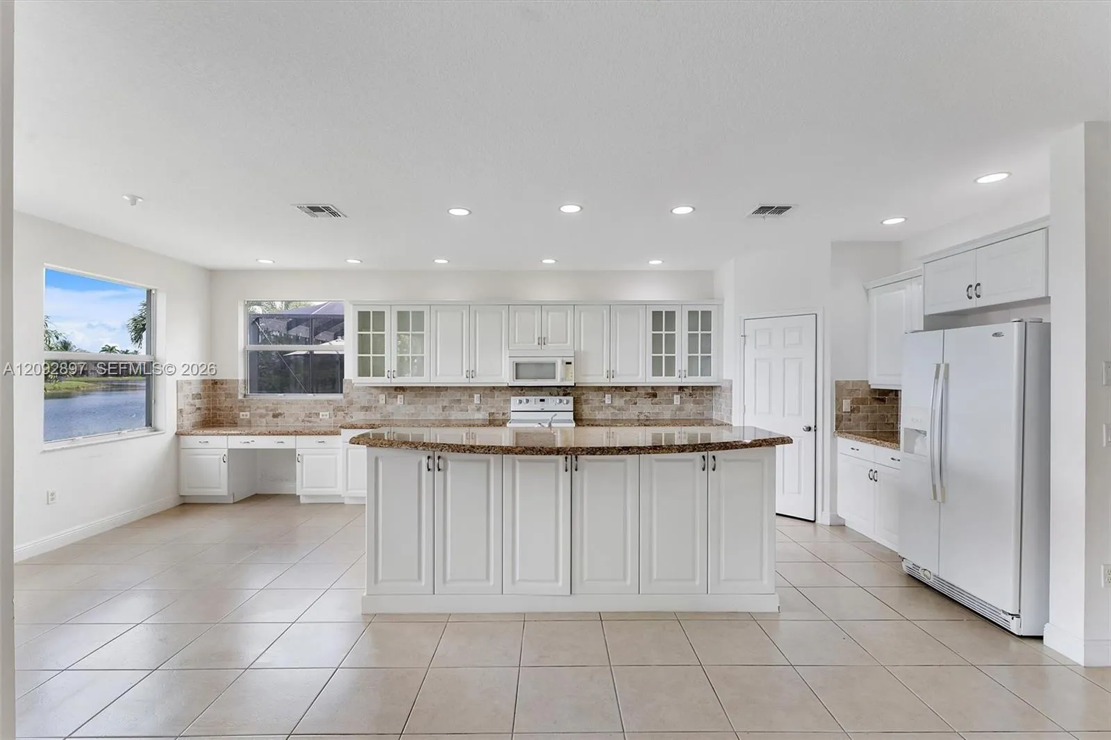 9640 Phipps Lane