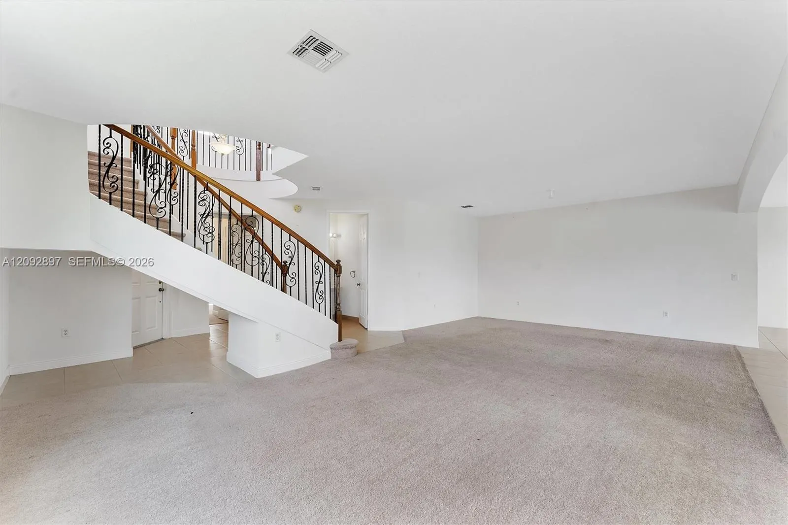 9640 Phipps Lane