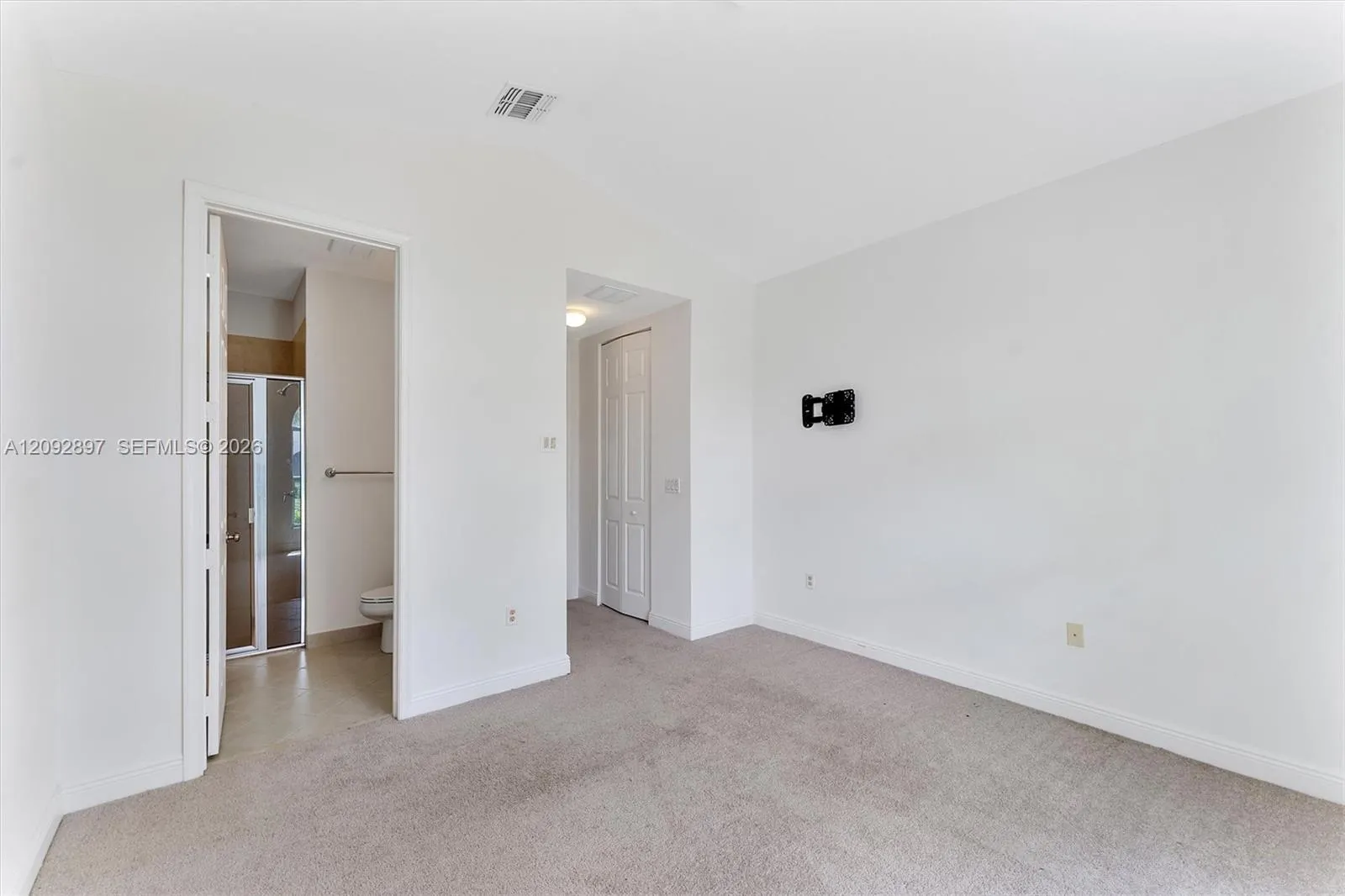 9640 Phipps Lane