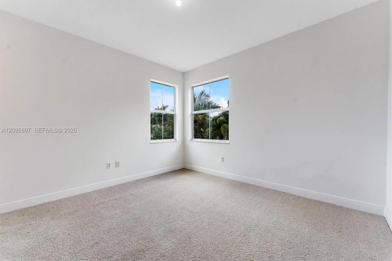 9640 Phipps Lane