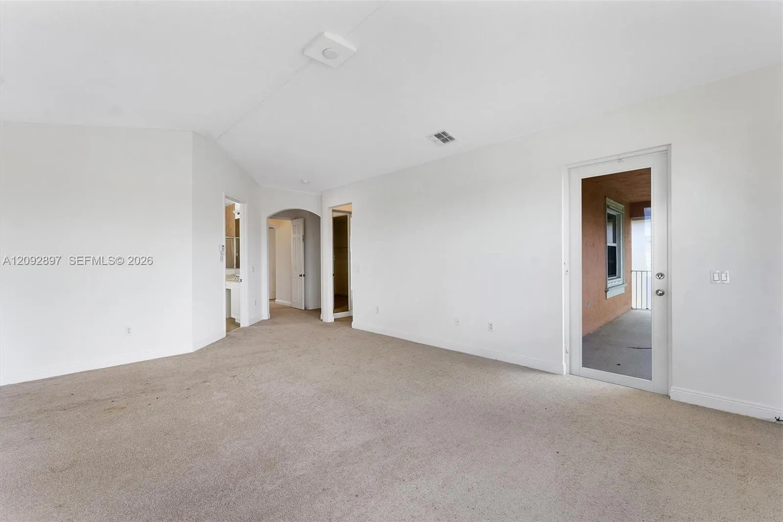 9640 Phipps Lane