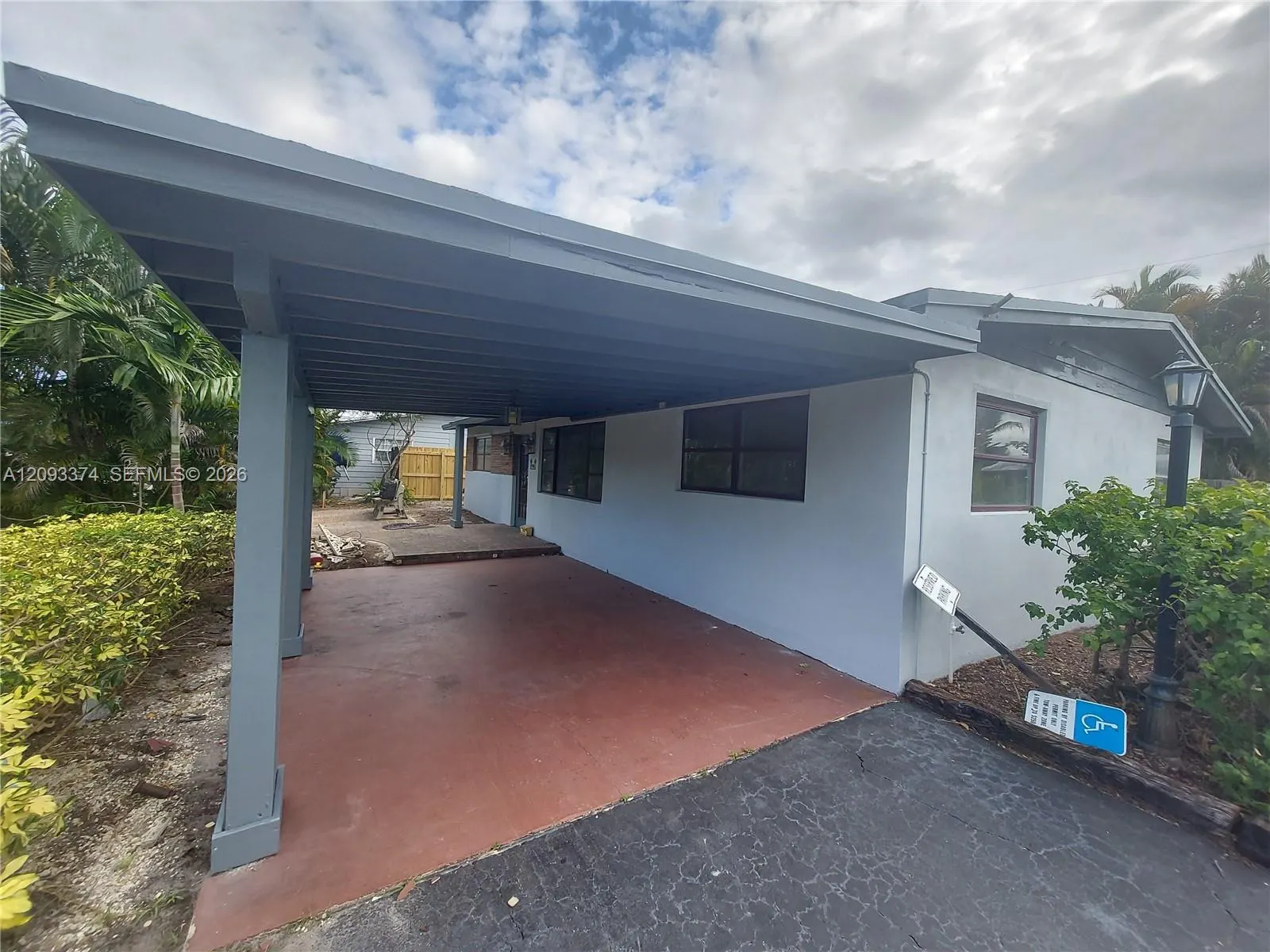 4100 NW 15th Avenue