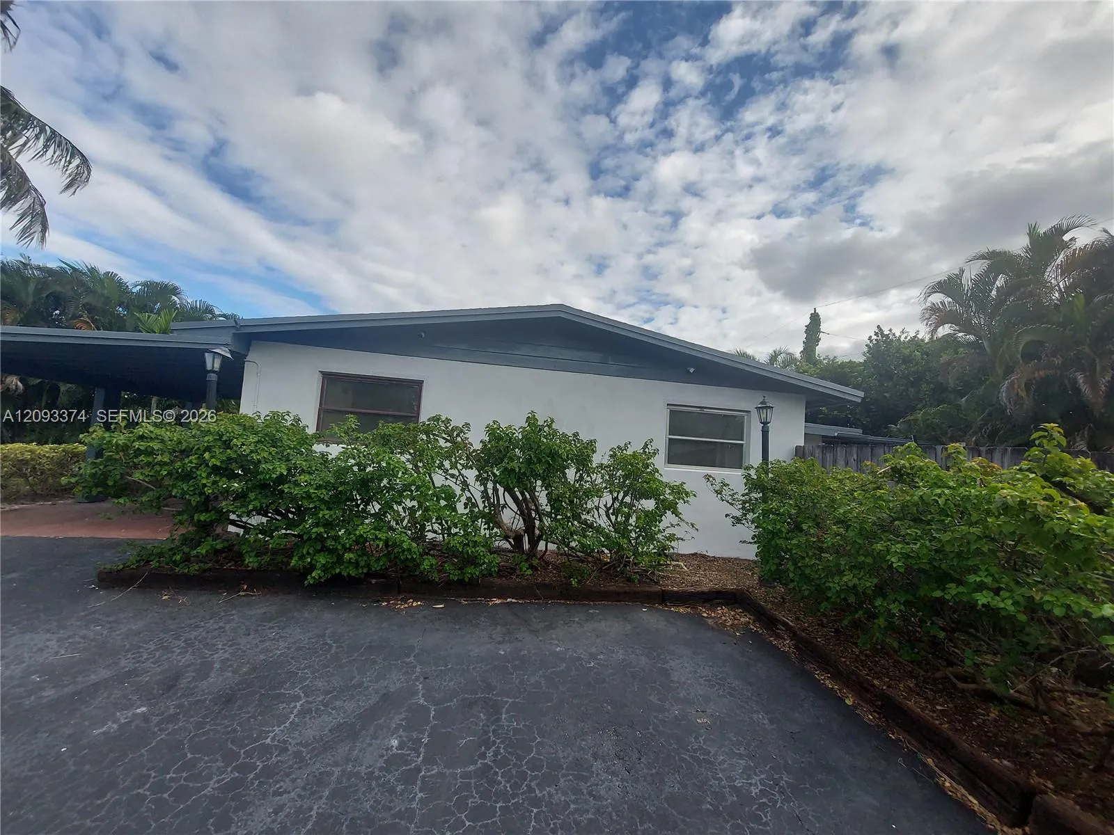4100 NW 15th Avenue