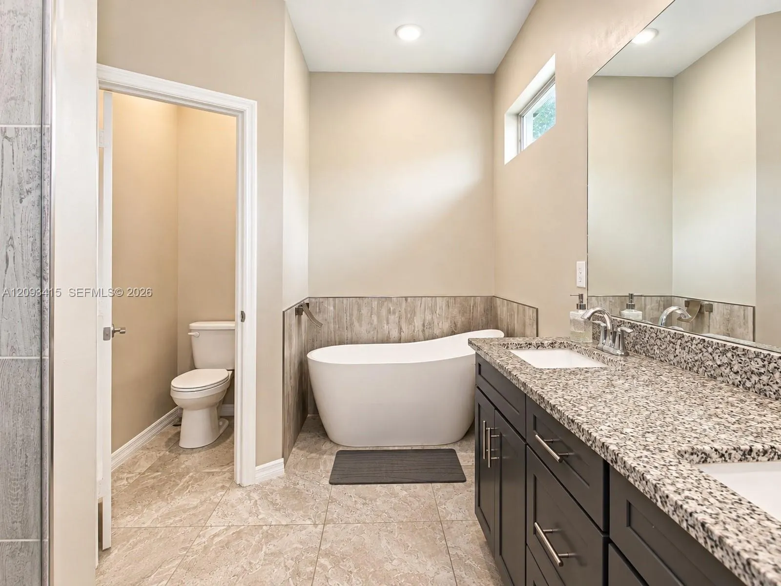6016 W Joy Court