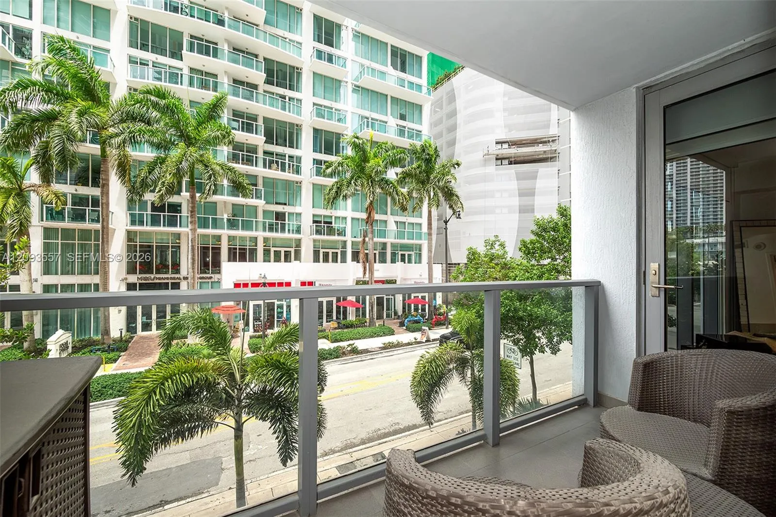 31 SE 6th Street #304