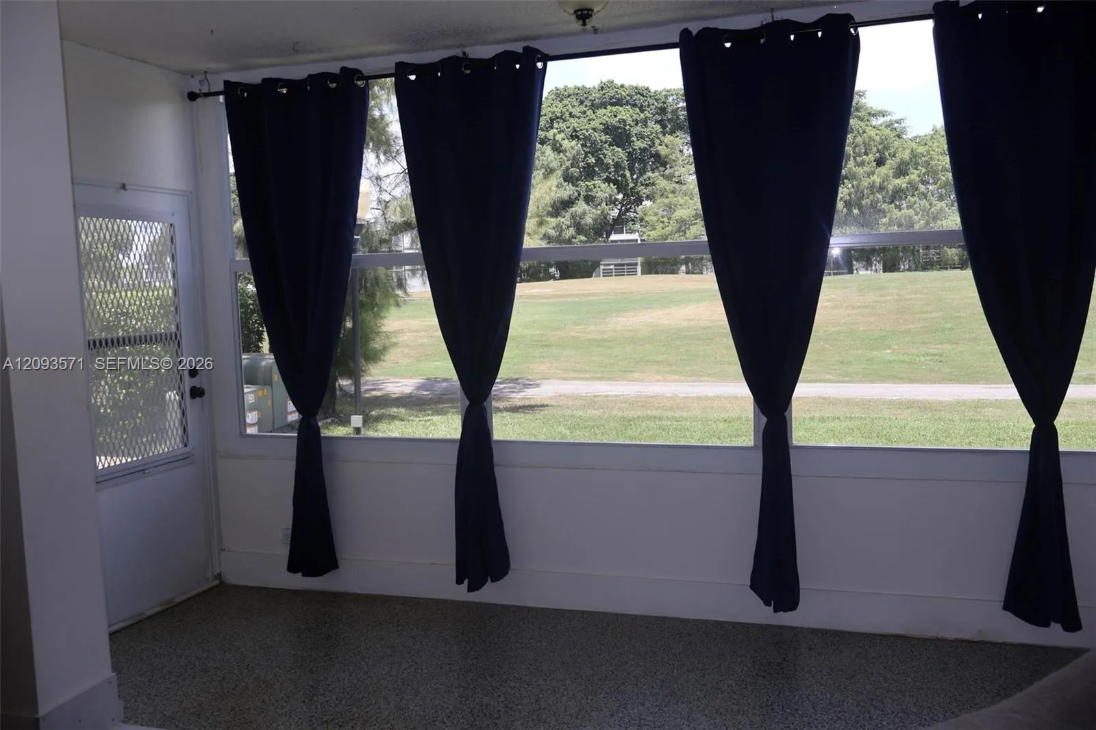 8401 Lagos De Campo Boulevard #106V