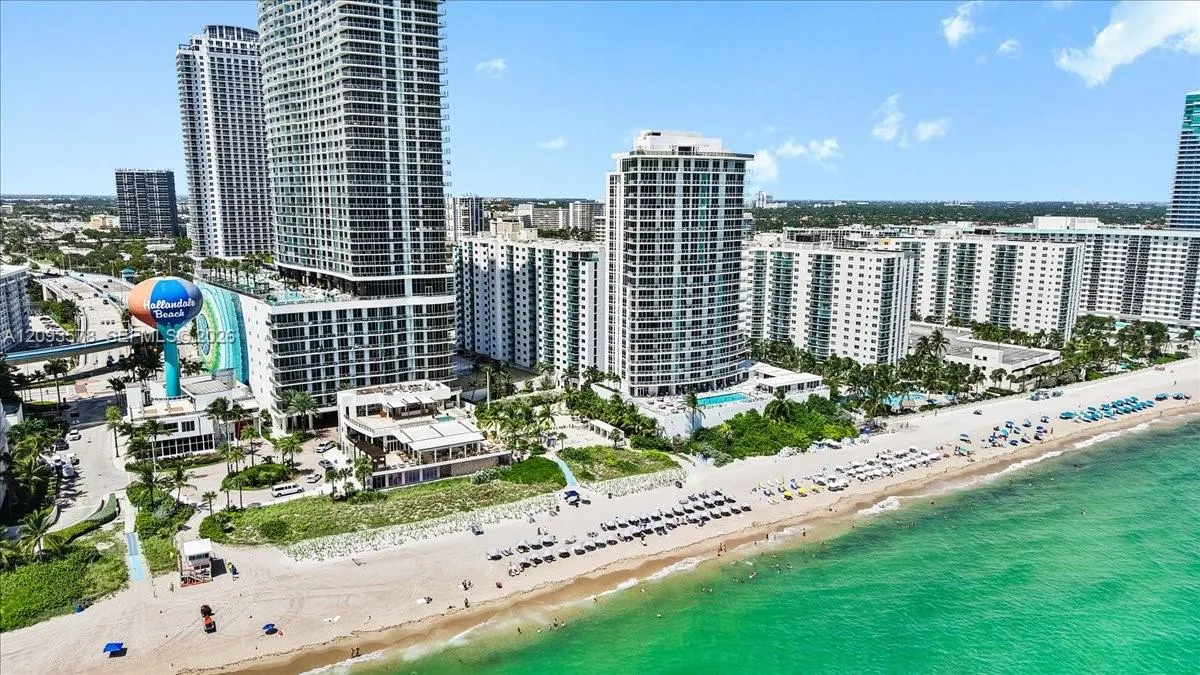 4001 S Ocean Drive #4C