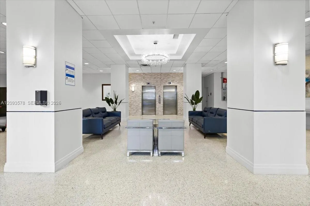 4001 S Ocean Drive #4C