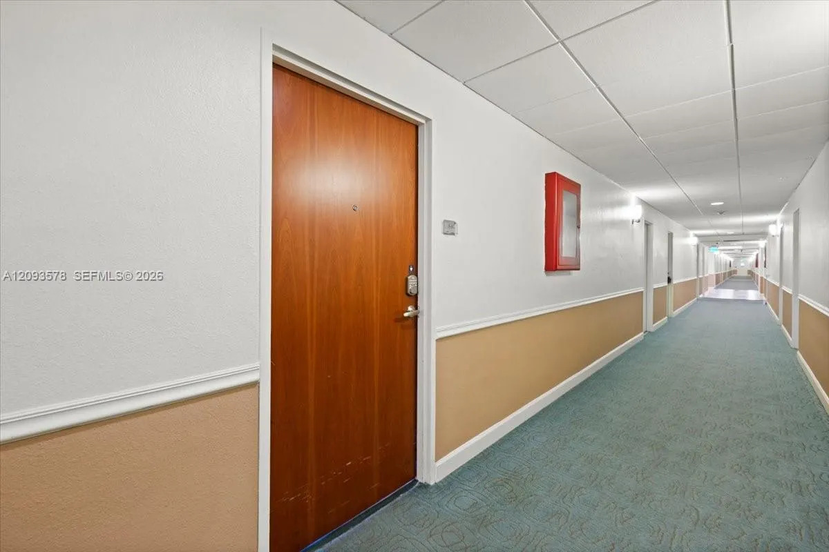 4001 S Ocean Drive #4C