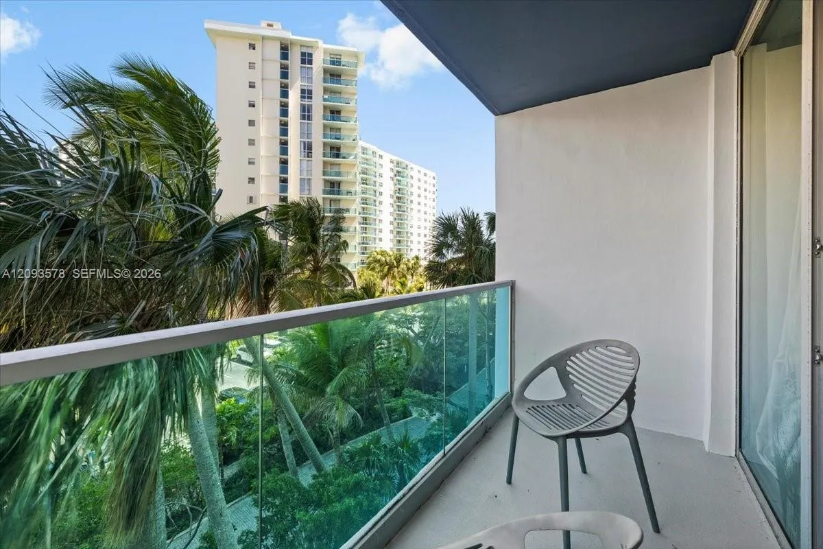 4001 S Ocean Drive #4C