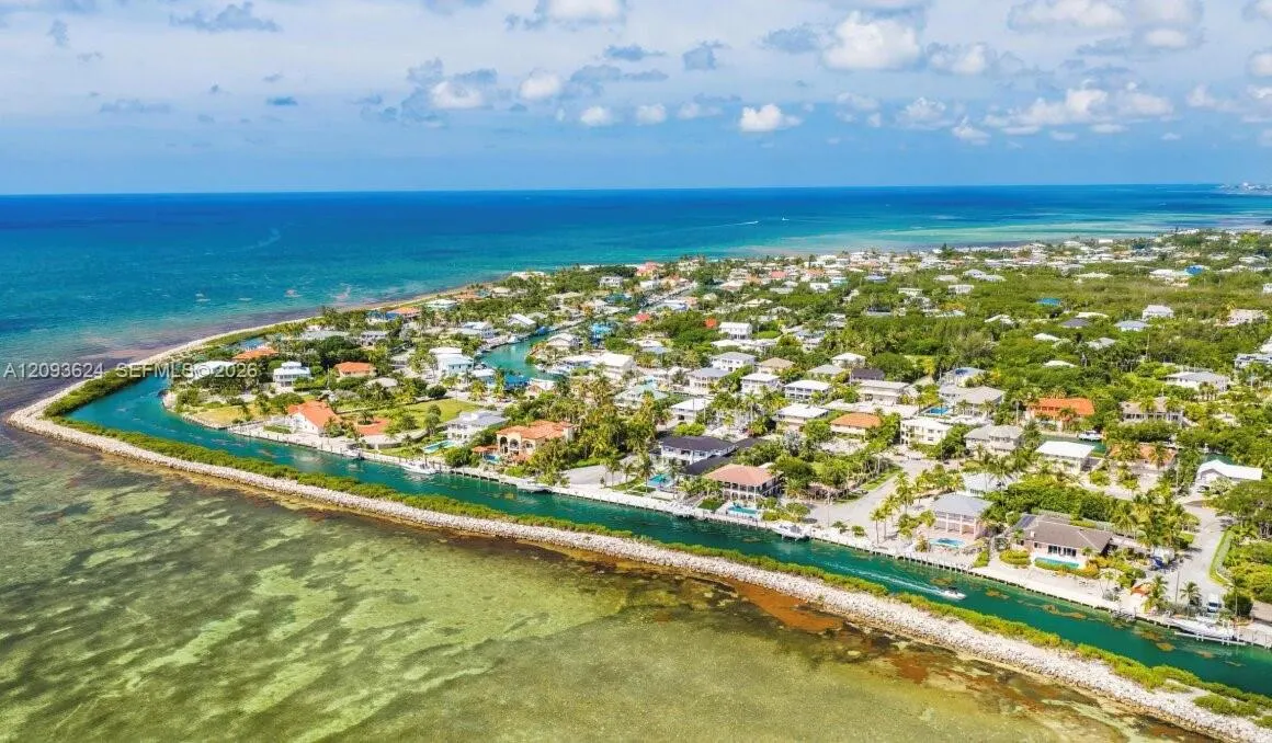 307 E Seaview Drive