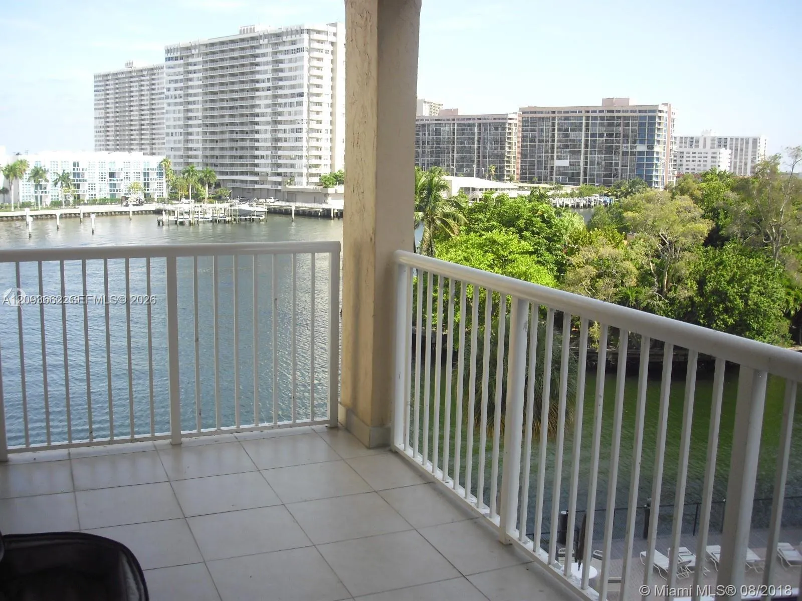 121 Golden Isles Drive #407